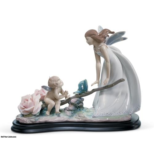 Lladro Summer Rhythm Fairy Figurine. Limited Edition 01008293