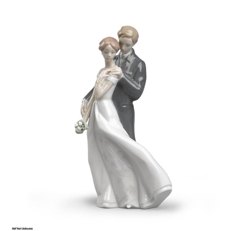 Everlasting Love Couple Figurine Lladro 01008274