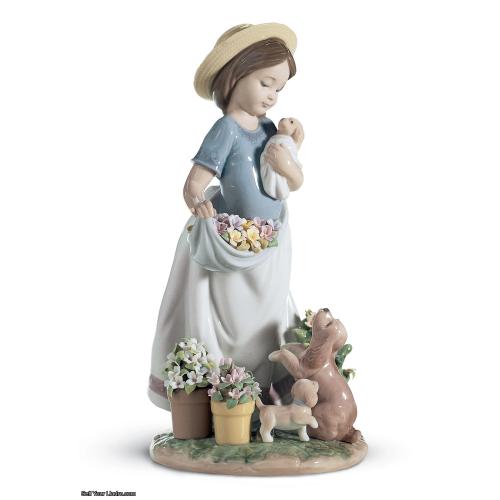 Lladro A Romp in The Garden Girl Figurine Type 626 01006907