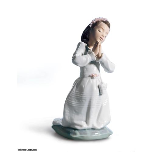 Lladro Communion Prayer Girl Figurine 01006089