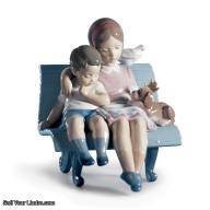 Lladro Surrounded By Love Children Figurine 01006446