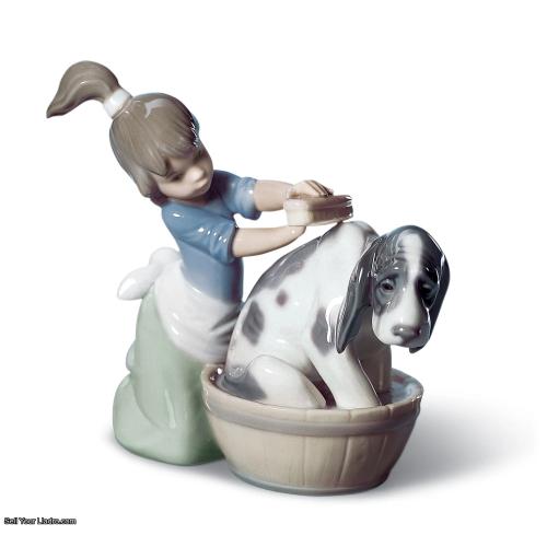Lladro Bashful Bather Dog Figurine 01005455