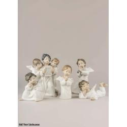 Angel with Flute Figurine 01004540
