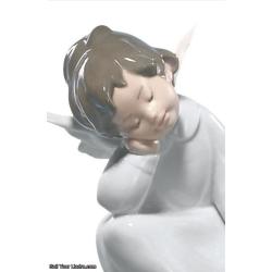 Angel Dreaming Figurine 01004961
