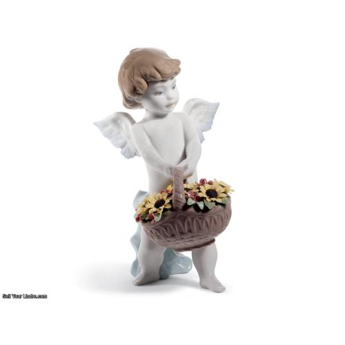 Heaven's Harvest Angel Figurine. 60th Anniversary 01008676