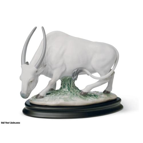 The Ox Figurine 01008369