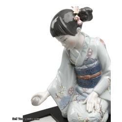 Japanese Garden Children Figurine 01008640 Lladro