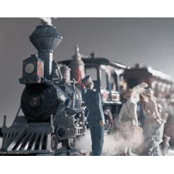 Lladro A Grand Adventure Train Sculpture. Limited Edition 01001888