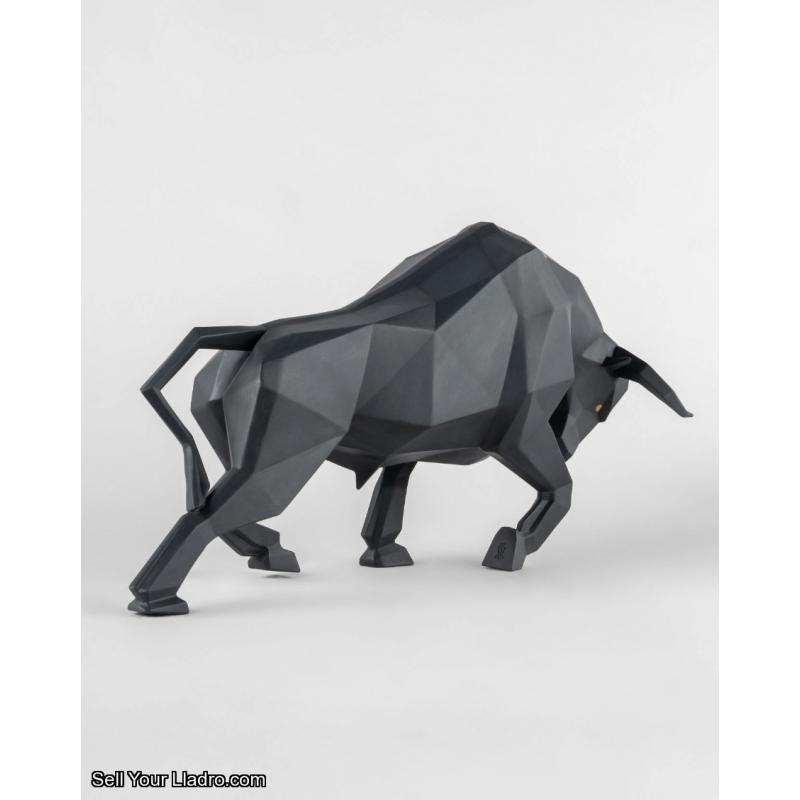 Lladro Bull (matte black) Sculpture 01009593