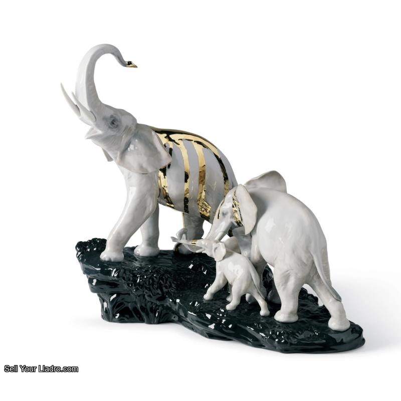 Lladro Celebration Elephants on Black Rock Figurine 01007235