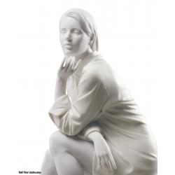 LLADRO In My Thoughts Woman Figurine 01009243
