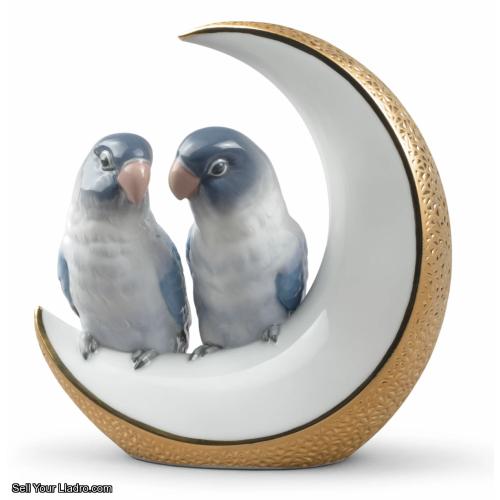 Lladro Fly Me to The Moon Birds Figurine. Golden Lustre 01008788