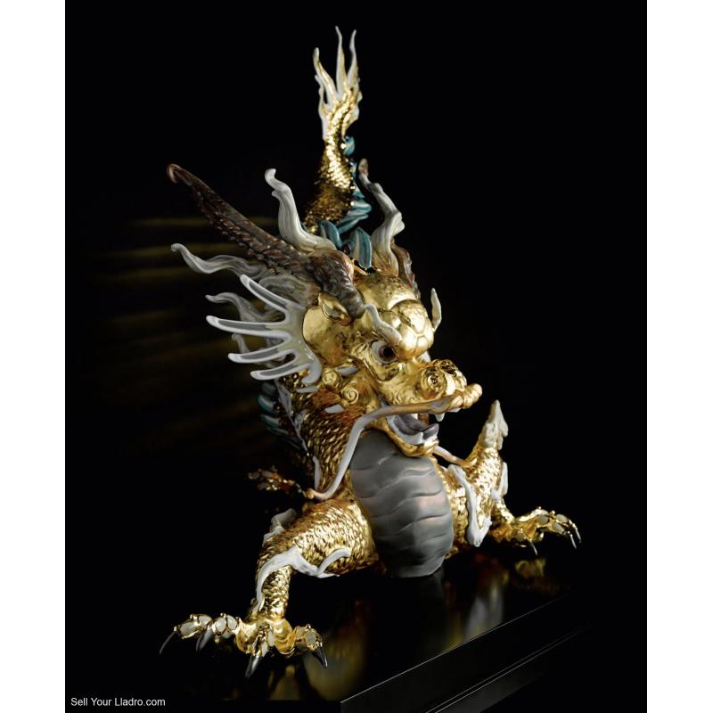 Lladro Great Dragon Sculpture. Limited Edition. Golden Lustre 01001973