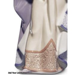Lladro King Balthasar Nativity Figurine-II 01005481