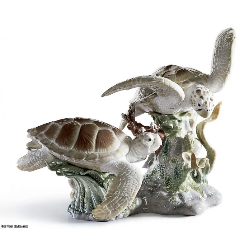Lladro Sea Turtles Sculpture SKU: 01006953
