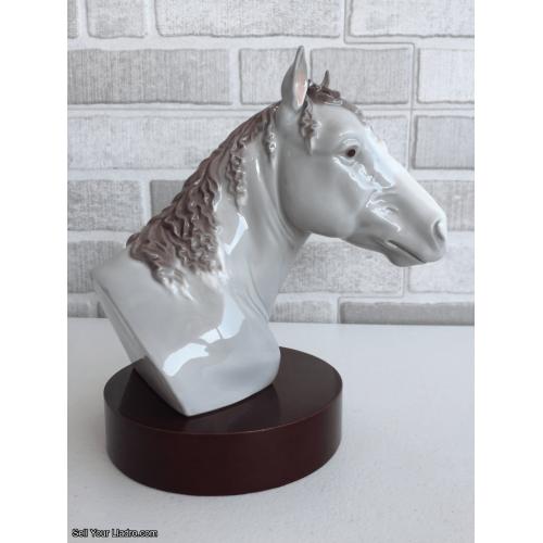 Lladro derby winner 01005544 porcelain figurine perfect condition
