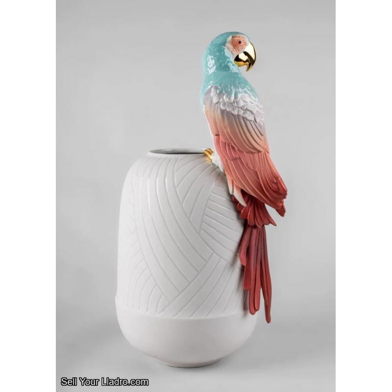 Macaw bird vase Red 01009686 Lladro