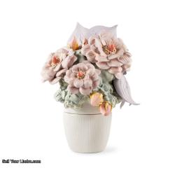 Vase with Flowers Pink 01009696 Lladro
