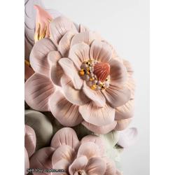 Vase with Flowers Pink 01009696 Lladro