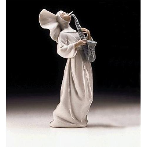 LLadro Retired SISTER WITH SAX Gloss 01006404