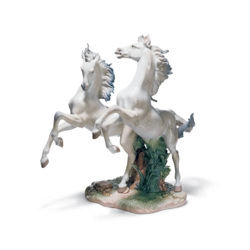 Free as The Wind Horses Sculpture. Limited Edition 01001860